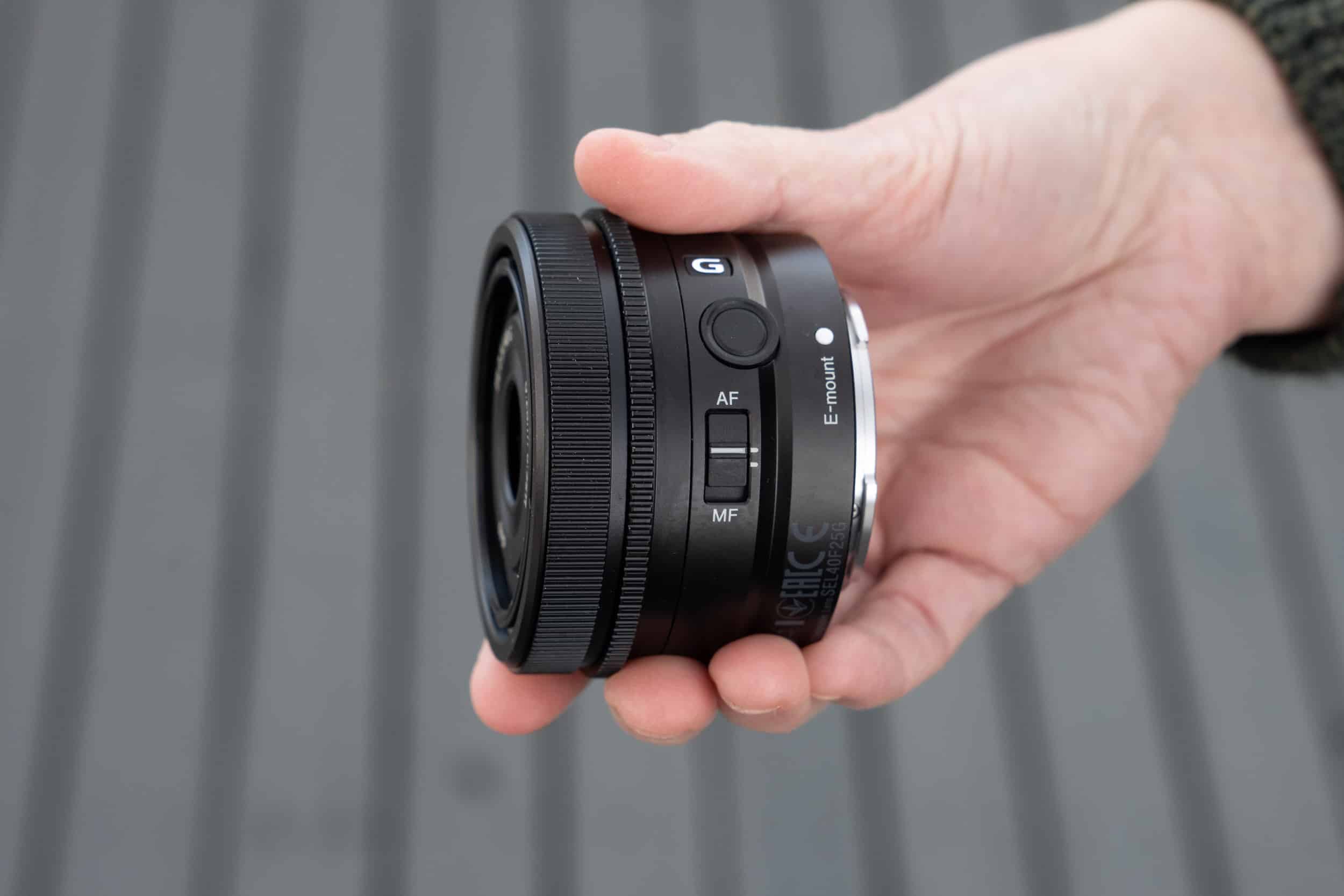 Sony FE 40mm F2.5 G 1